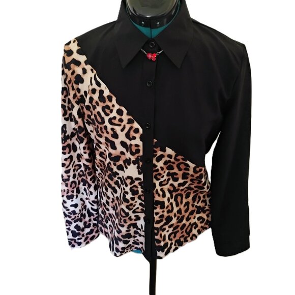 Woman's Over Apparel Blouse Leopard Print Loose Fit Formal Casual Size Small - Picture 2 of 10